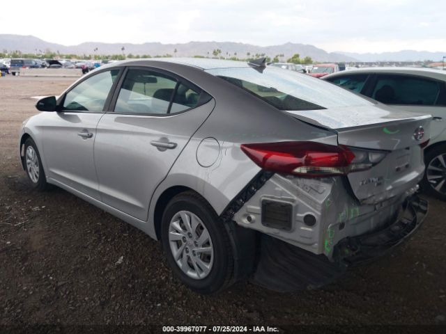 Photo 2 VIN: 5NPD74LF3HH127747 - HYUNDAI ELANTRA 