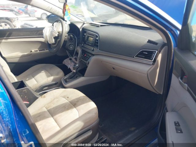 Photo 4 VIN: 5NPD74LF3HH139526 - HYUNDAI ELANTRA 