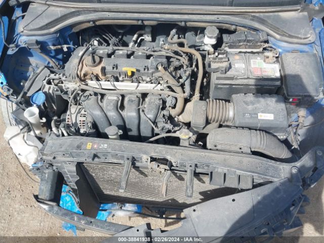 Photo 9 VIN: 5NPD74LF3HH139526 - HYUNDAI ELANTRA 