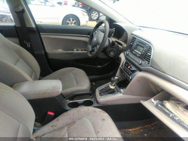 Photo 4 VIN: 5NPD74LF3HH142572 - HYUNDAI ELANTRA 