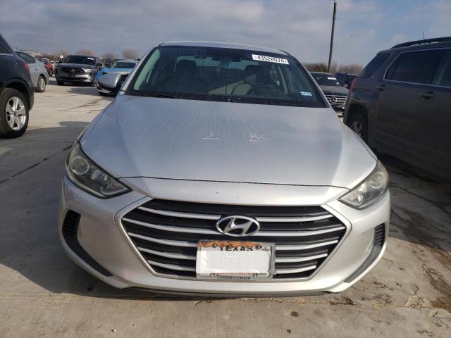 Photo 4 VIN: 5NPD74LF3HH149604 - HYUNDAI ELANTRA 