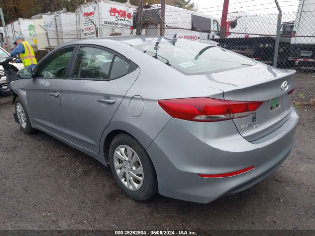 Photo 2 VIN: 5NPD74LF3HH151210 - HYUNDAI ELANTRA 