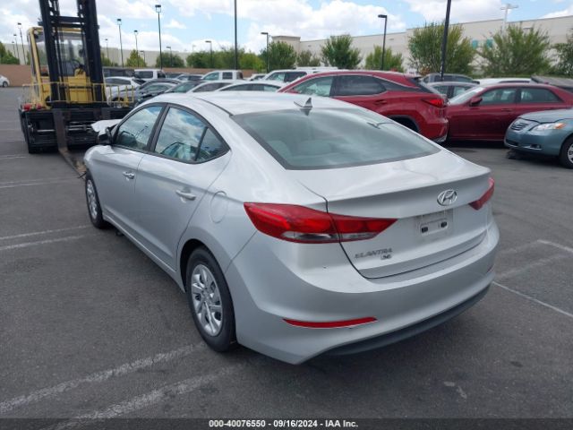 Photo 2 VIN: 5NPD74LF3HH180156 - HYUNDAI ELANTRA 