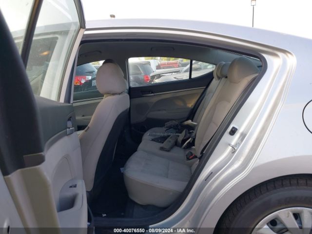 Photo 7 VIN: 5NPD74LF3HH180156 - HYUNDAI ELANTRA 