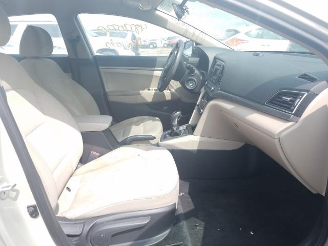 Photo 4 VIN: 5NPD74LF3HH192310 - HYUNDAI ELANTRA SE 