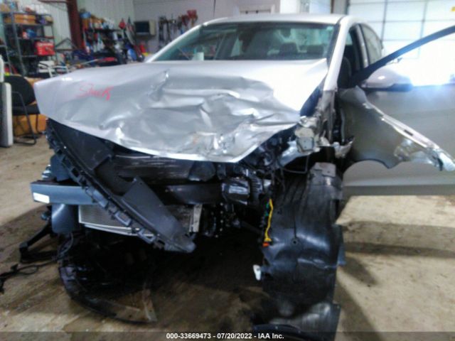 Photo 5 VIN: 5NPD74LF3HH206125 - HYUNDAI ELANTRA 