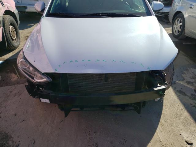 Photo 8 VIN: 5NPD74LF3HH212426 - HYUNDAI ELANTRA SE 