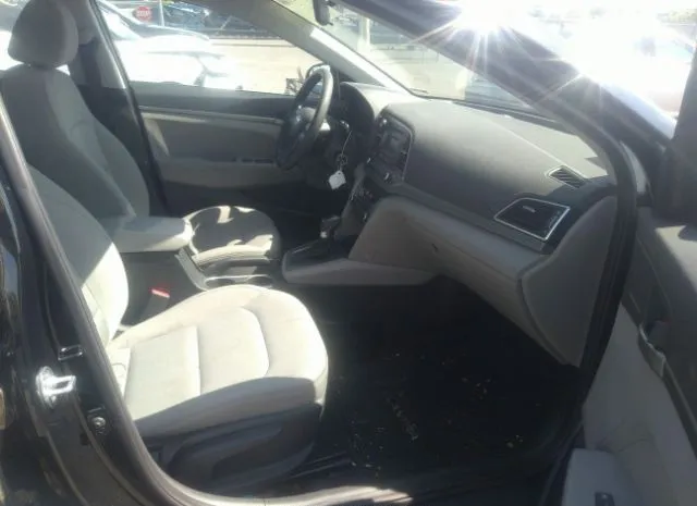 Photo 4 VIN: 5NPD74LF3JH283728 - HYUNDAI ELANTRA 