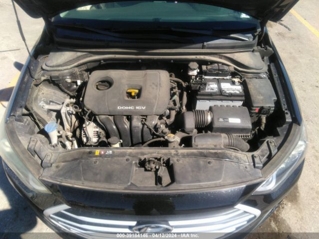 Photo 9 VIN: 5NPD74LF3JH296253 - HYUNDAI ELANTRA 