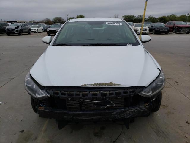 Photo 4 VIN: 5NPD74LF3JH304397 - HYUNDAI ELANTRA 