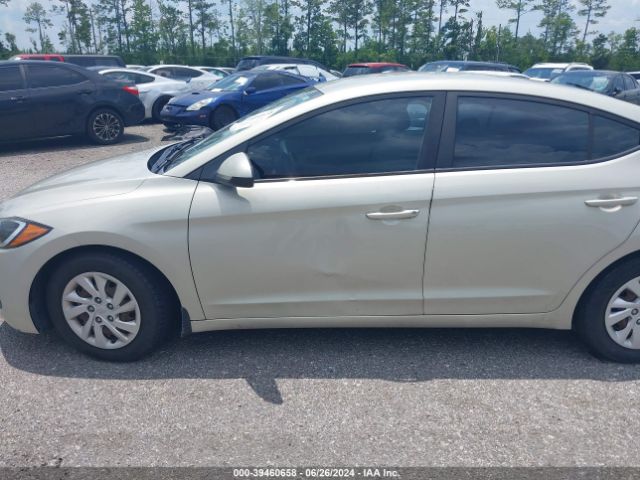 Photo 5 VIN: 5NPD74LF3JH335021 - HYUNDAI ELANTRA 