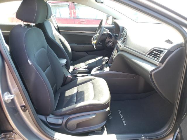 Photo 4 VIN: 5NPD74LF3JH338405 - HYUNDAI ELANTRA SE 