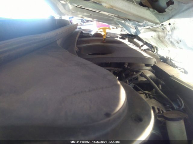 Photo 9 VIN: 5NPD74LF3JH355818 - HYUNDAI ELANTRA 