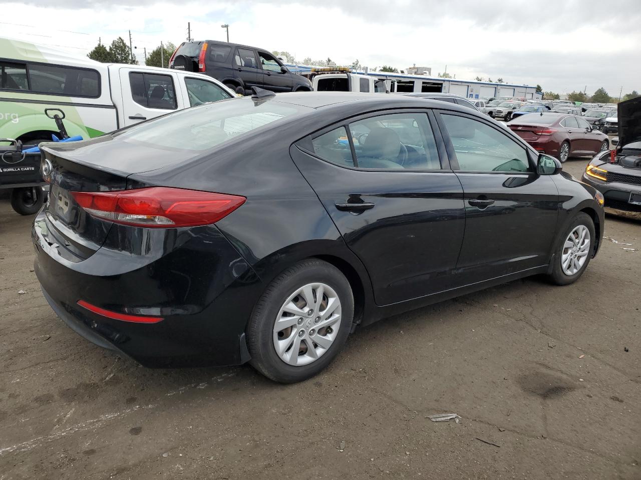 Photo 2 VIN: 5NPD74LF3JH371873 - HYUNDAI ELANTRA 