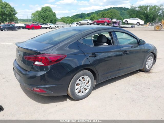 Photo 3 VIN: 5NPD74LF3KH413119 - HYUNDAI ELANTRA 