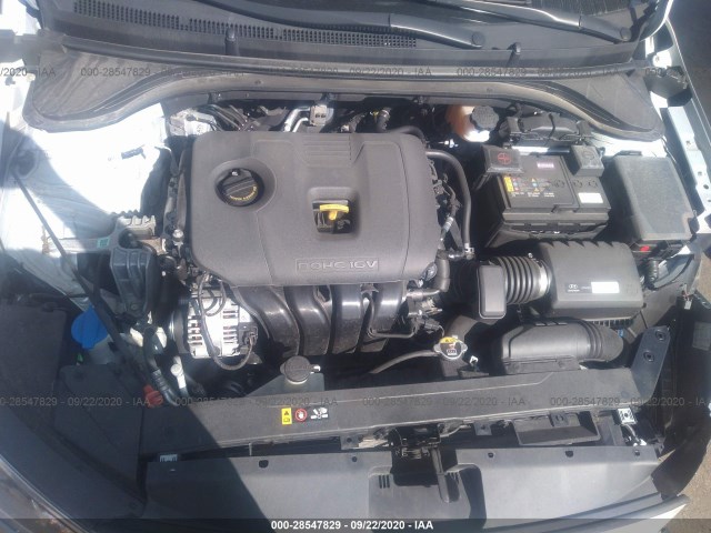 Photo 9 VIN: 5NPD74LF3KH413198 - HYUNDAI ELANTRA 