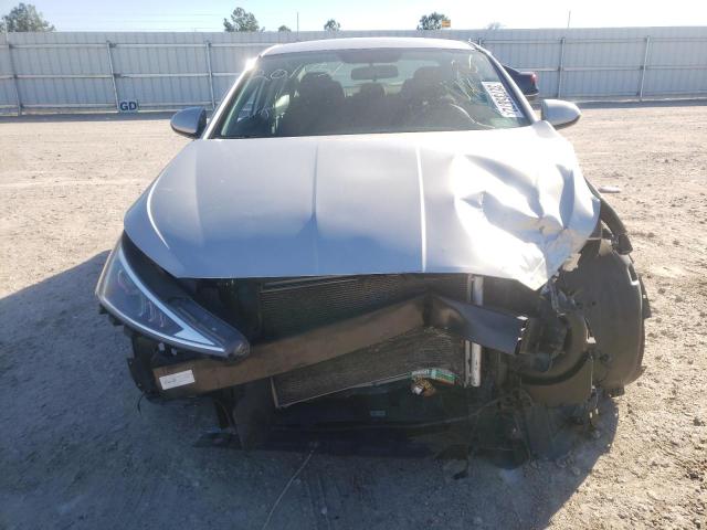 Photo 8 VIN: 5NPD74LF3KH449084 - HYUNDAI ELANTRA SE 