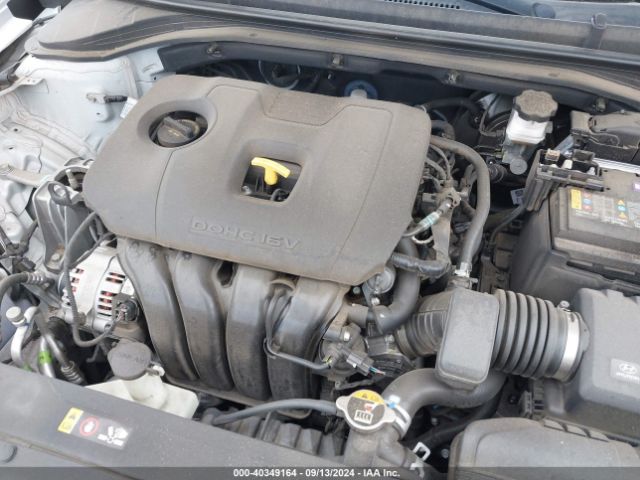 Photo 9 VIN: 5NPD74LF3KH457394 - HYUNDAI ELANTRA 