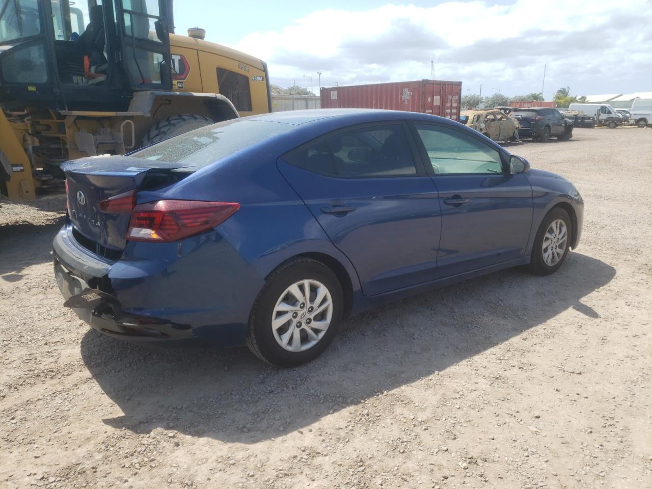 Photo 2 VIN: 5NPD74LF3KH459792 - HYUNDAI ELANTRA 