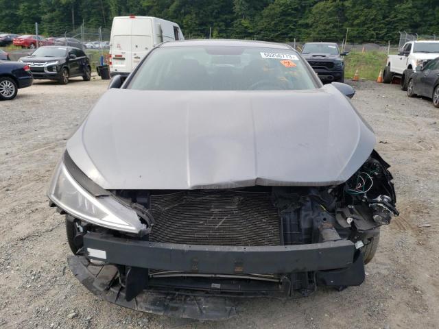 Photo 4 VIN: 5NPD74LF3KH467004 - HYUNDAI ELANTRA SE 