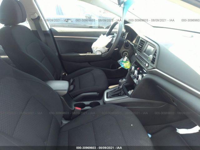 Photo 4 VIN: 5NPD74LF3KH468489 - HYUNDAI ELANTRA 