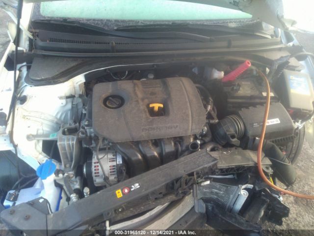 Photo 9 VIN: 5NPD74LF3KH477239 - HYUNDAI ELANTRA 