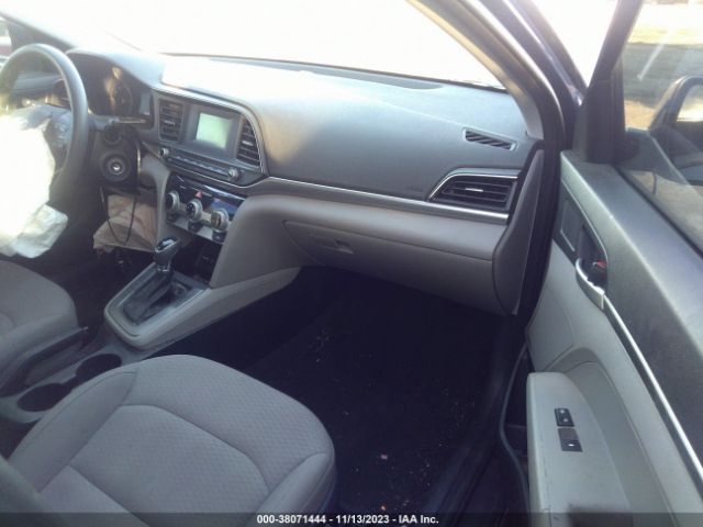 Photo 4 VIN: 5NPD74LF3KH488385 - HYUNDAI ELANTRA 