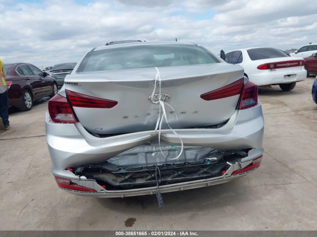 Photo 5 VIN: 5NPD74LF3KH492954 - HYUNDAI ELANTRA 