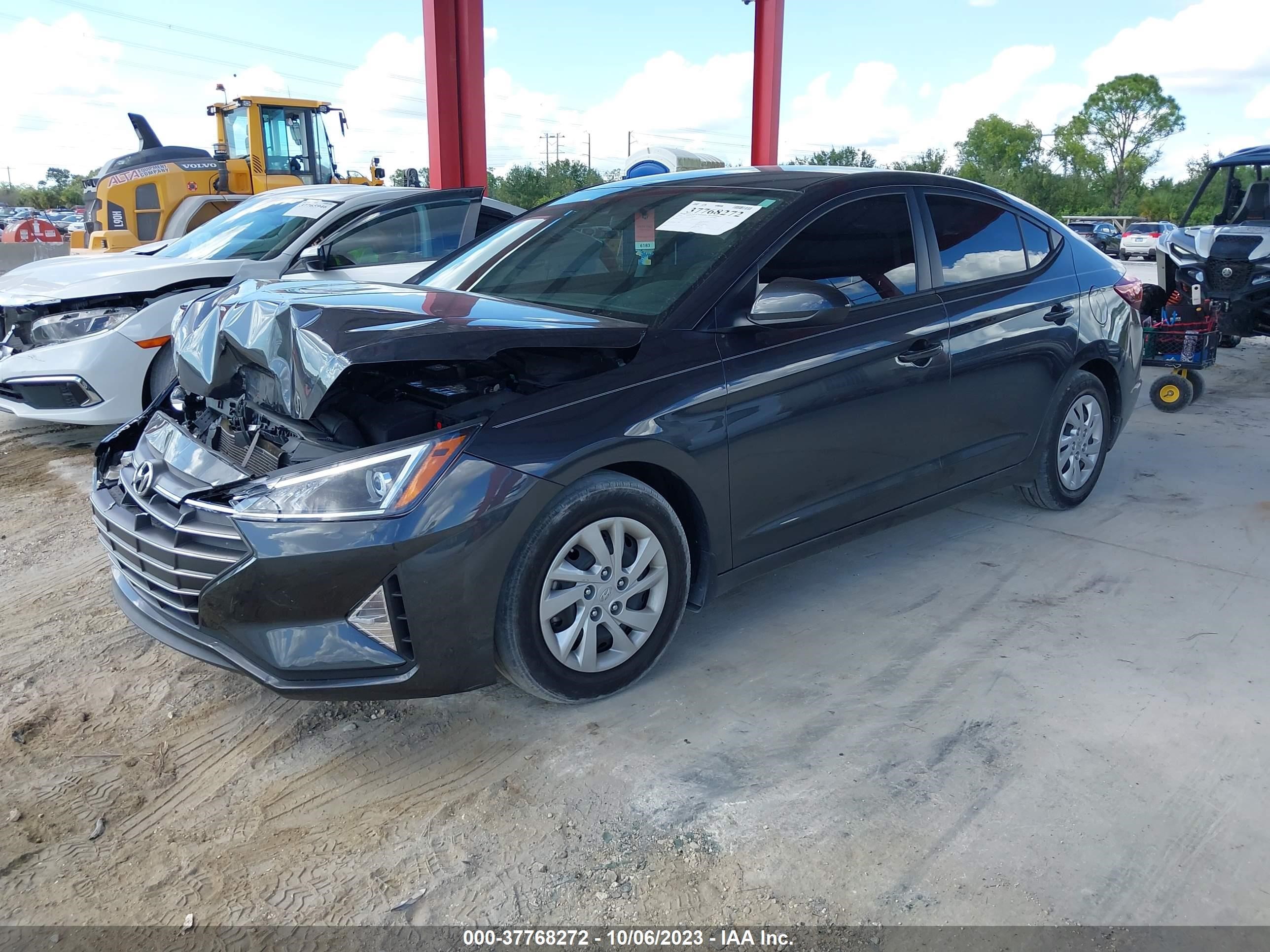 Photo 1 VIN: 5NPD74LF3LH560574 - HYUNDAI ELANTRA 