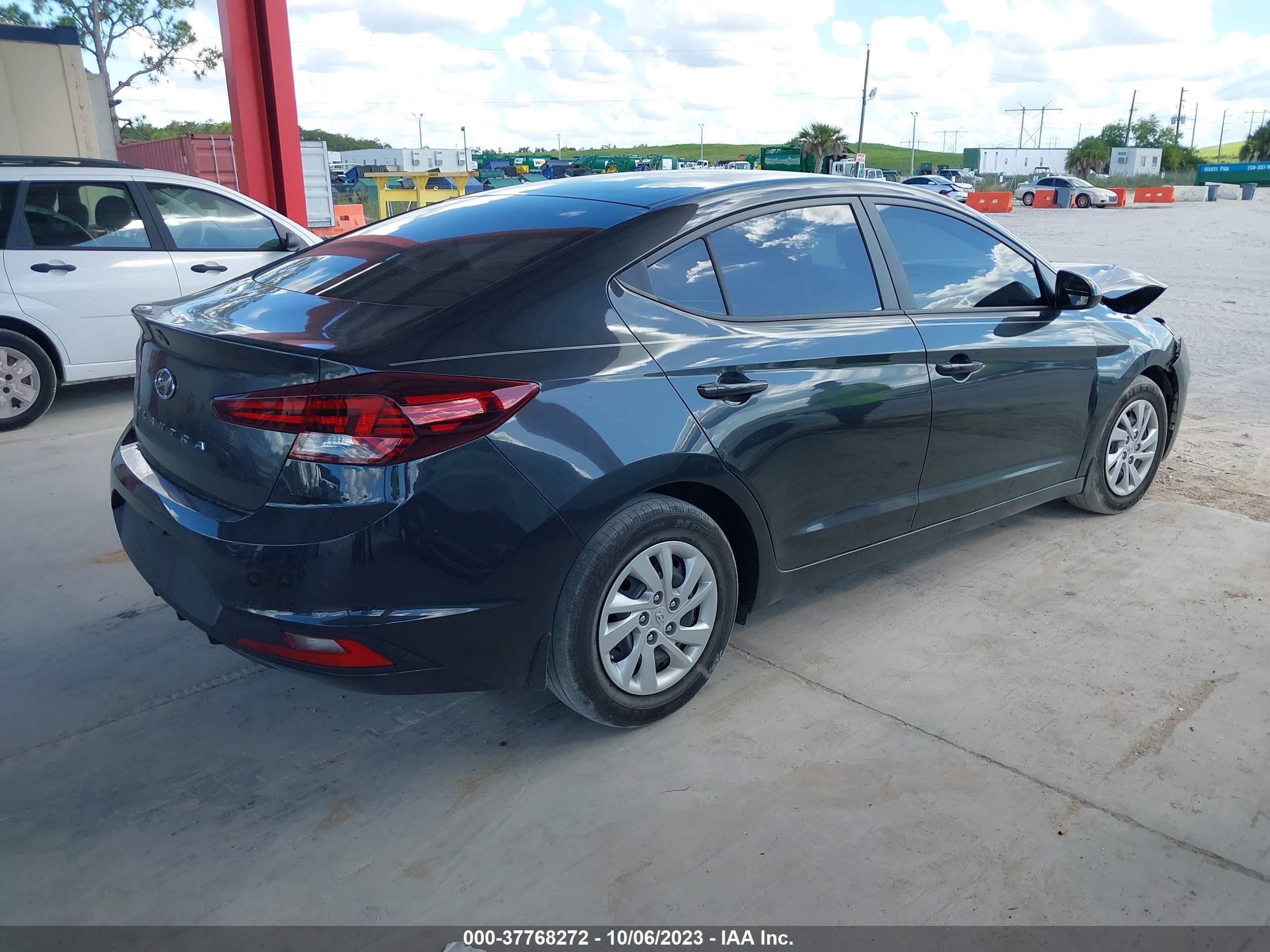 Photo 3 VIN: 5NPD74LF3LH560574 - HYUNDAI ELANTRA 