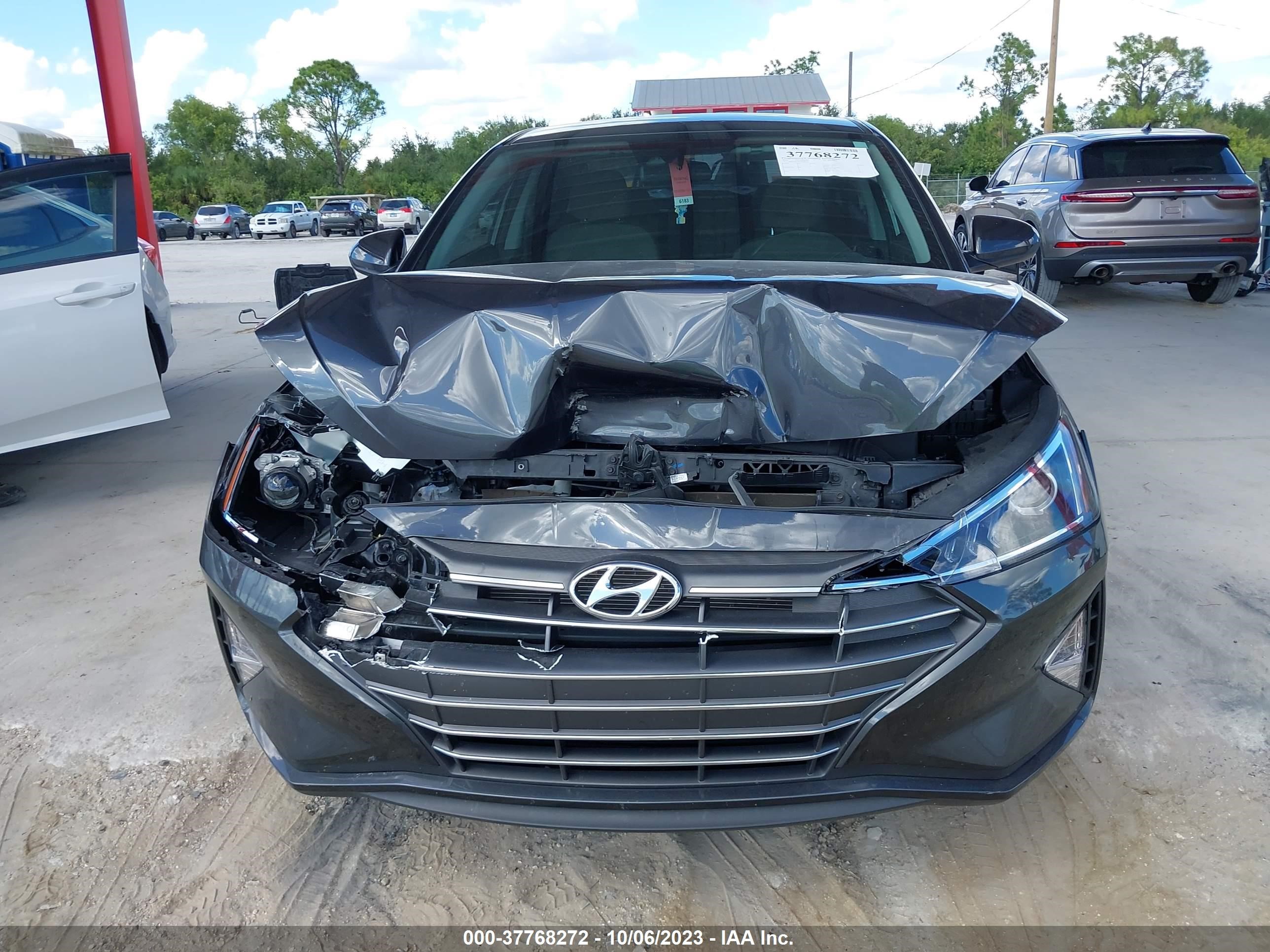 Photo 5 VIN: 5NPD74LF3LH560574 - HYUNDAI ELANTRA 