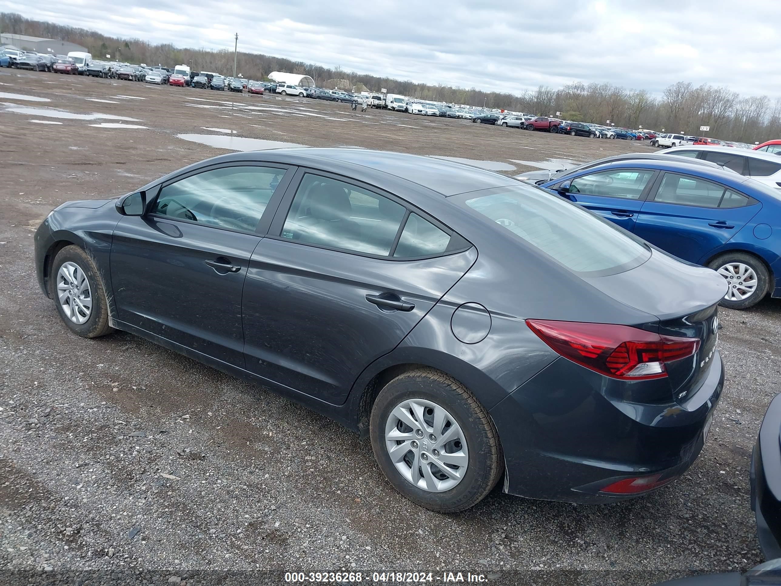 Photo 2 VIN: 5NPD74LF3LH612530 - HYUNDAI ELANTRA 