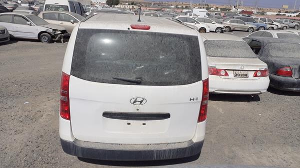 Photo 5 VIN: 5NPD74LF4HH072144 - HYUNDAI H1 