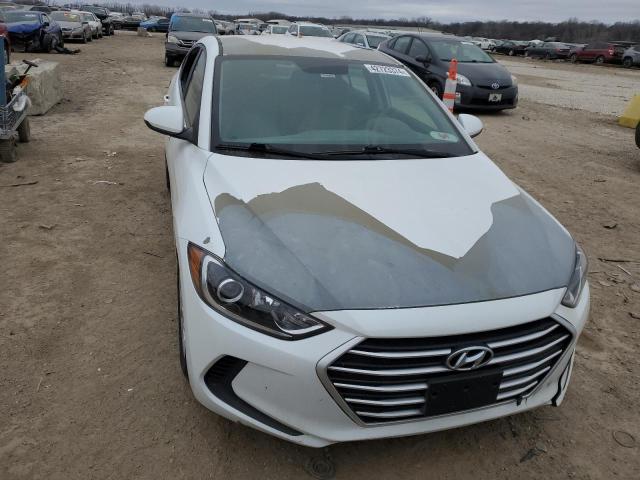 Photo 4 VIN: 5NPD74LF4HH083113 - HYUNDAI ELANTRA 