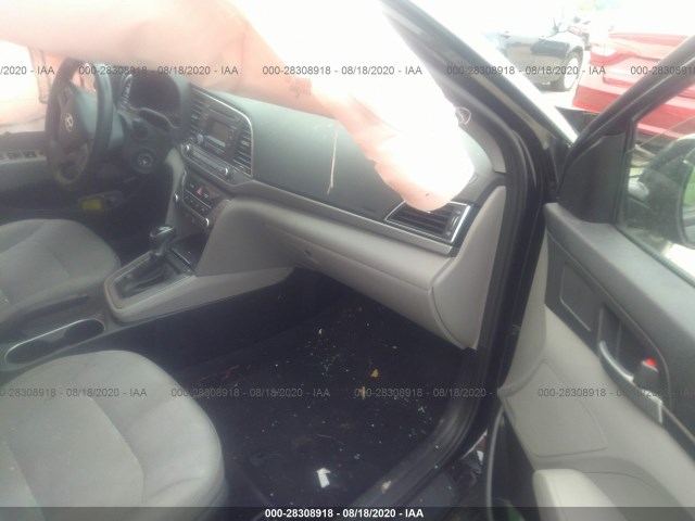 Photo 4 VIN: 5NPD74LF4HH099506 - HYUNDAI ELANTRA 