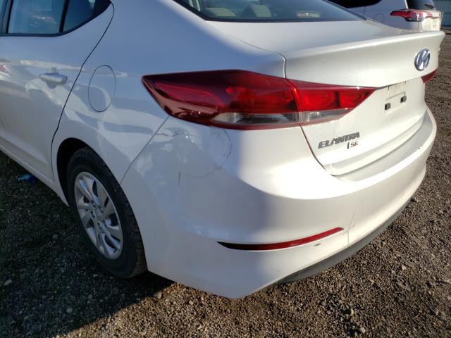 Photo 8 VIN: 5NPD74LF4HH135565 - HYUNDAI ELANTRA SE 