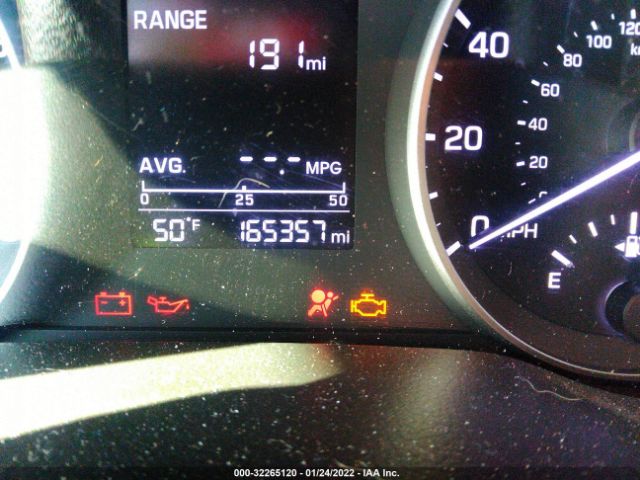 Photo 6 VIN: 5NPD74LF4HH150695 - HYUNDAI ELANTRA 