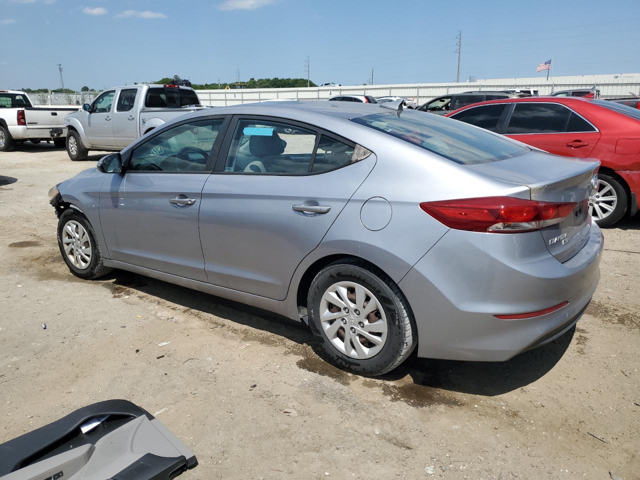 Photo 1 VIN: 5NPD74LF4HH166203 - HYUNDAI ELANTRA 