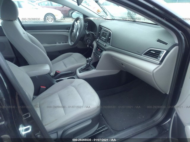 Photo 4 VIN: 5NPD74LF4HH200723 - HYUNDAI ELANTRA 