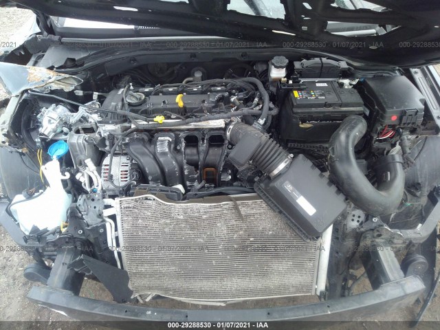 Photo 9 VIN: 5NPD74LF4HH200723 - HYUNDAI ELANTRA 