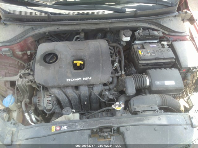 Photo 9 VIN: 5NPD74LF4HH208644 - HYUNDAI ELANTRA 