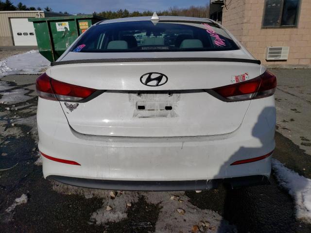 Photo 5 VIN: 5NPD74LF4HH211110 - HYUNDAI ELANTRA 