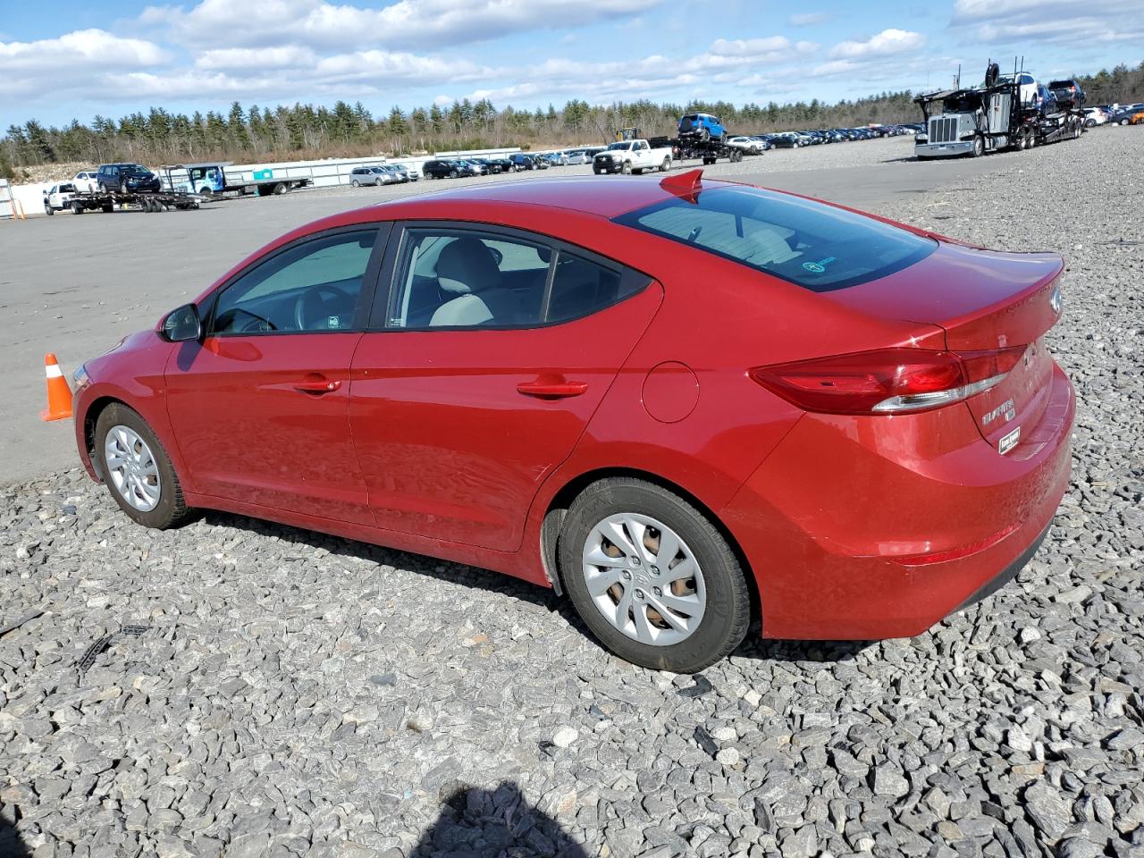 Photo 1 VIN: 5NPD74LF4HH211916 - HYUNDAI ELANTRA 