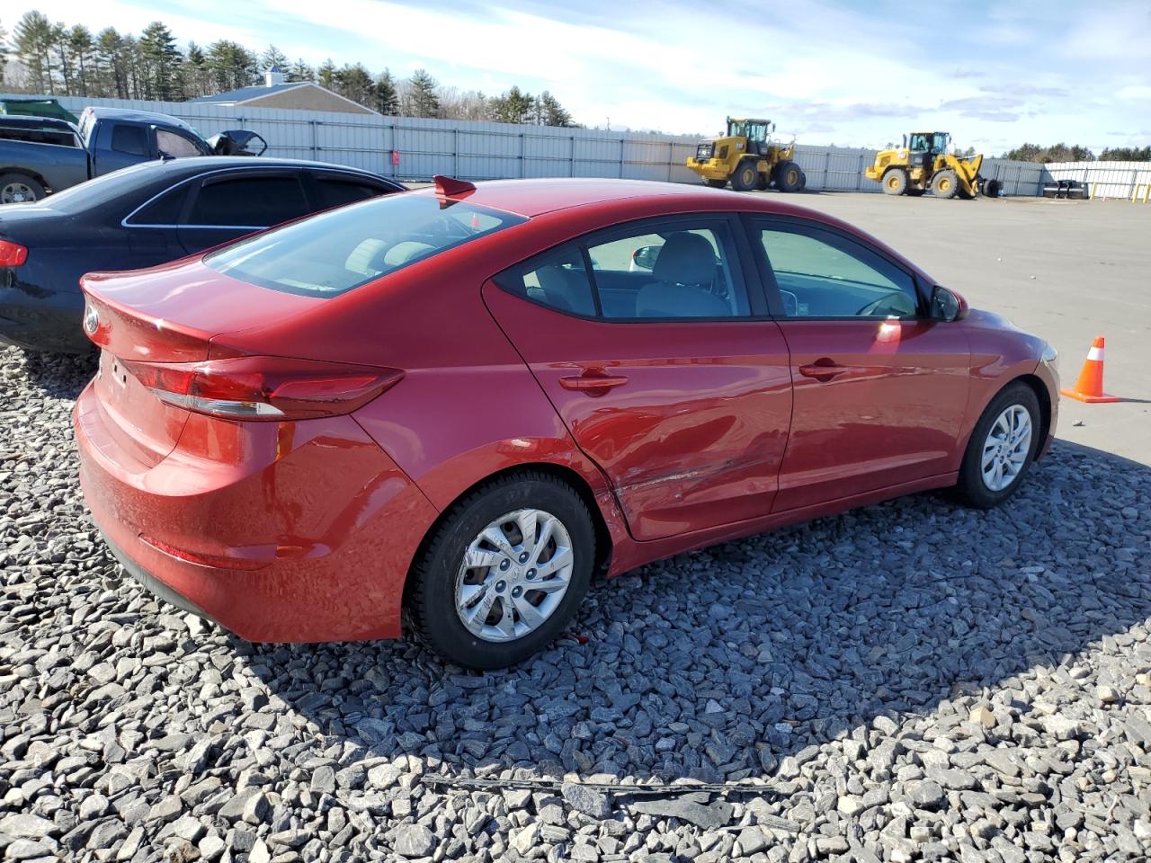 Photo 2 VIN: 5NPD74LF4HH211916 - HYUNDAI ELANTRA 