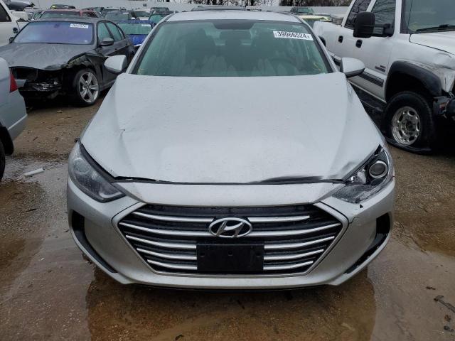 Photo 4 VIN: 5NPD74LF4JH275038 - HYUNDAI ELANTRA 