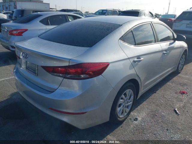 Photo 3 VIN: 5NPD74LF4JH280885 - HYUNDAI ELANTRA 