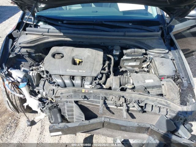 Photo 9 VIN: 5NPD74LF4JH313044 - HYUNDAI ELANTRA 