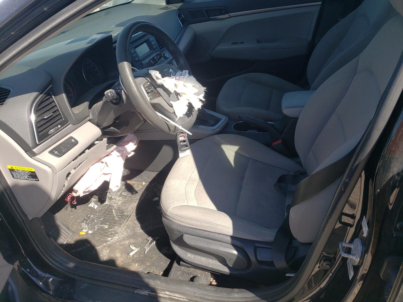 Photo 6 VIN: 5NPD74LF4JH327963 - HYUNDAI ELANTRA 