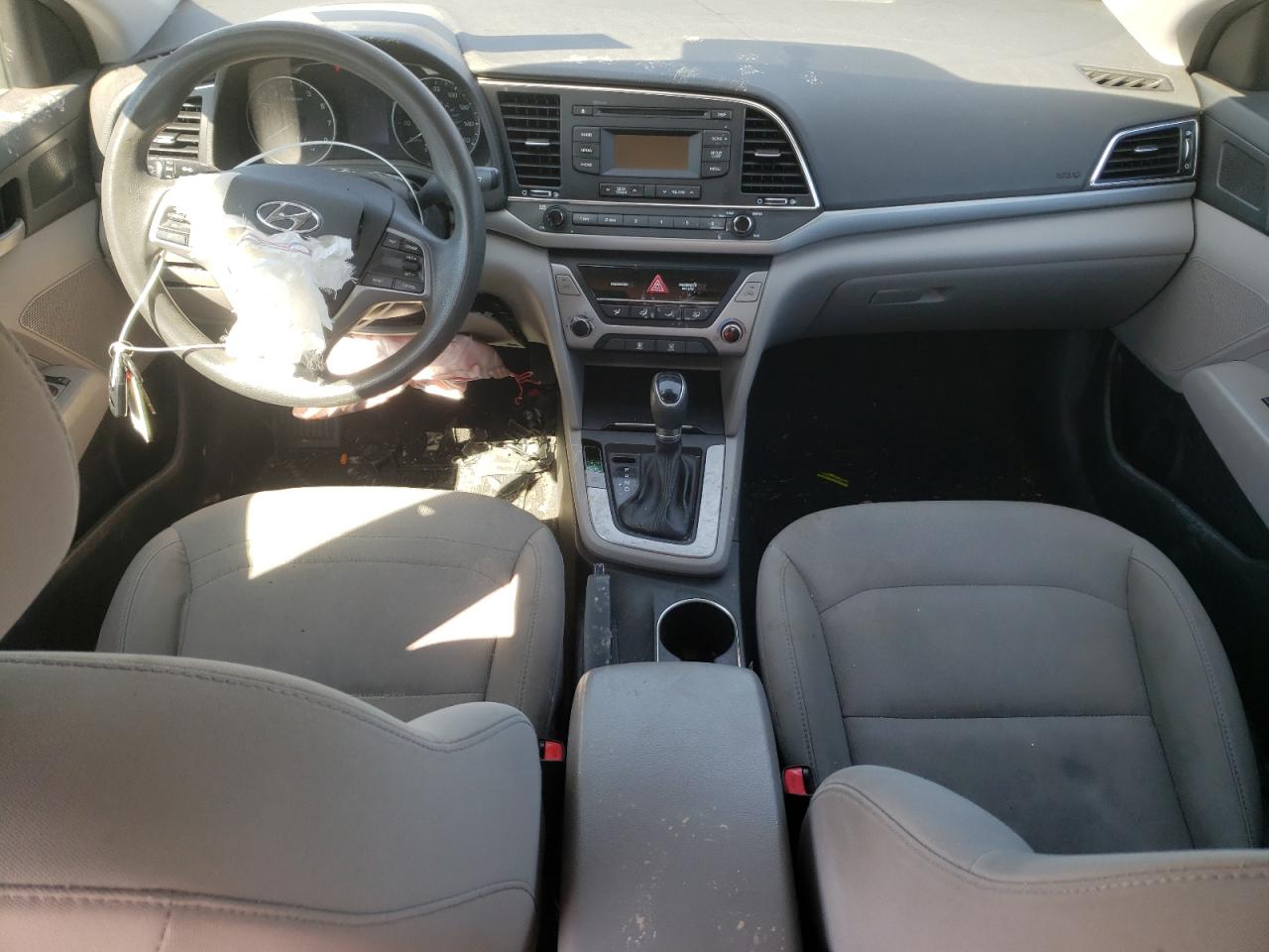 Photo 7 VIN: 5NPD74LF4JH327963 - HYUNDAI ELANTRA 