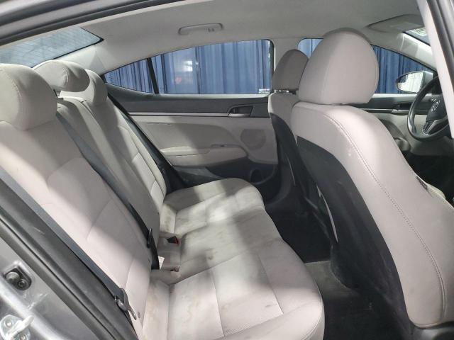 Photo 9 VIN: 5NPD74LF4JH338171 - HYUNDAI ELANTRA 